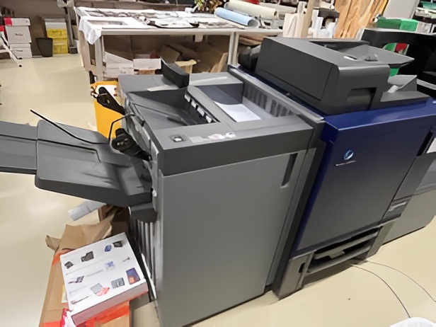 Print Plus print shop interior in Vile Parle Mumbai